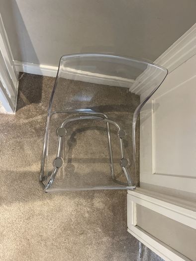 Ikea clear  chair  in perfect condition