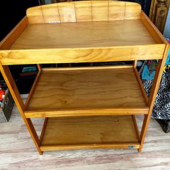 baby changing table
