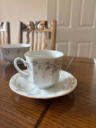 Vintage china dinner service
