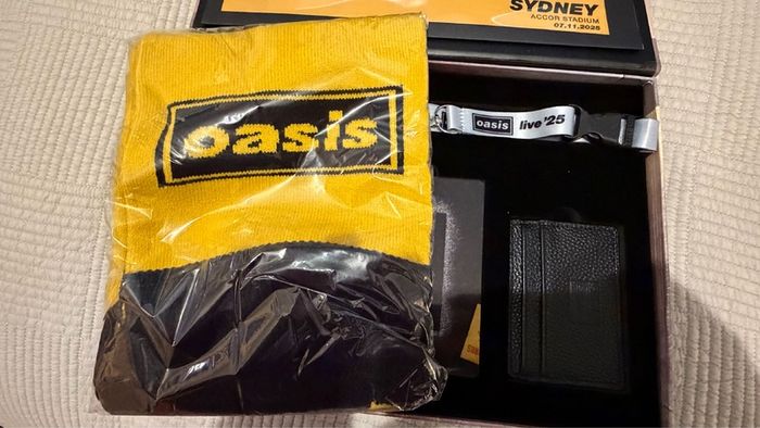 VIP Oasis Fan Pack Sydney Concert