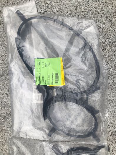 Mercedes E Class W211 Headlight Seals