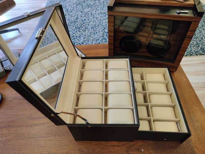 Watch Display Box