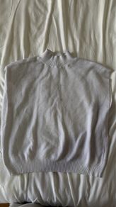 White Knit Sleeveless Jumper Vest