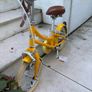 Bobbin Gingersnap children's 12" yellow bicycle / bike Image 3