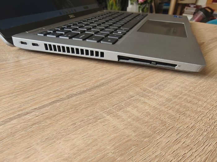 Dell Latitude 5430 Laptop | i5 (12th gen) | 16GB | 256GB | 14" FHD