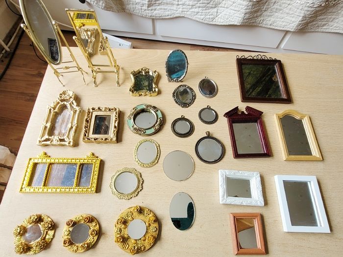 Accessories / miniatures for Dolls house - Mirrors
