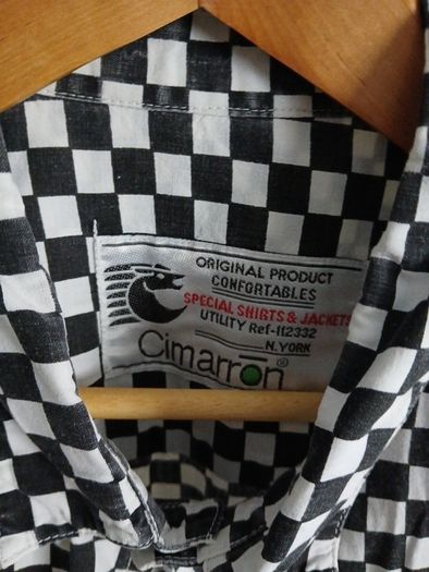 Mens Short sleeve Vintage, '90 or so Cimarron New York