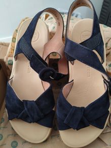 Paul Green Navy Suede Bow Sandals - EU 38.5 (UK 5.5 / US 8) - New with Box