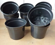 Flower pots