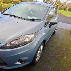 2010 Ford Fiesta