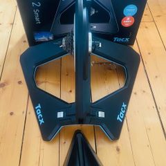 Tacx Neo 2 Smart Trainer -  Excellent Condition