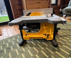 DeWalt DWE7485 210mm Compact Table Saw - Virtually New