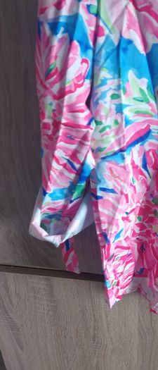 colourful shirt new fits size s and m