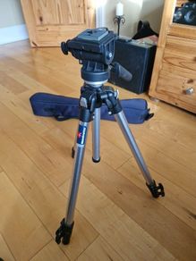 manfrotto tripod with case