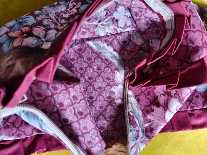 9 x Vintage Cushion Covers