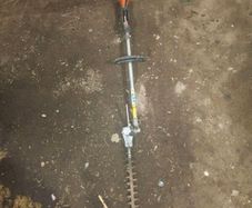 Tanaka pole hedge trimmer