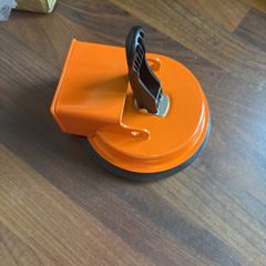 Glass suction cup