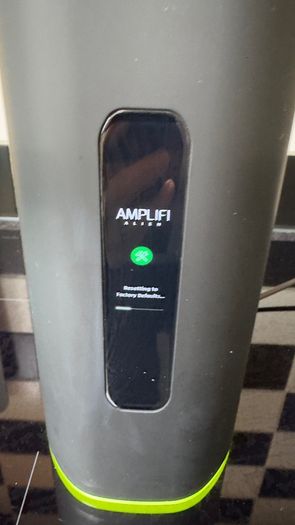 AmpliFi Alien WiFi 6 Mesh Kit. THE Gold Standard for Stability  and Performance