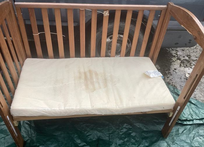 Baby cot with mattress in good condition FOR FREE