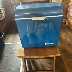 Cool box