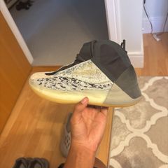 Yeezy quantum's