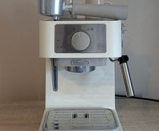 DeLonghi Coffee Machine - Cream | EC260.CR