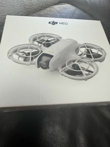 DJI Neo drone