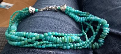 Twisted turquoise beaded necklace