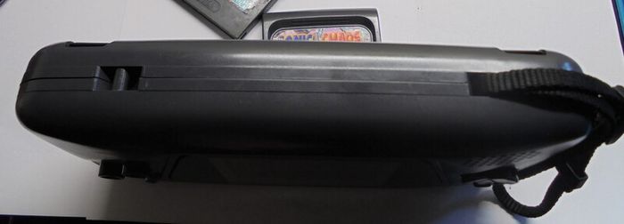 Sega Game Gear-Fully Recapped-Refurbished with Sonic Chaos + New Glass lens