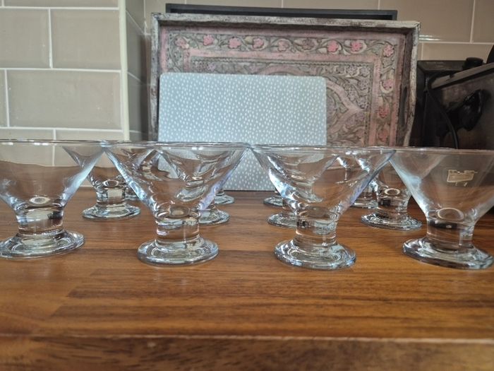 Prawn cocktail glasses x 12
