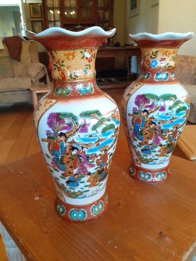 Chinese Vases.