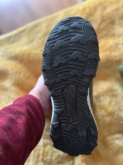 Adidas Boys Boots Size 4,5 UK