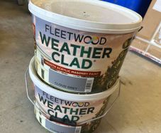 2 x Fleetwood cloud grey exterior wall paint