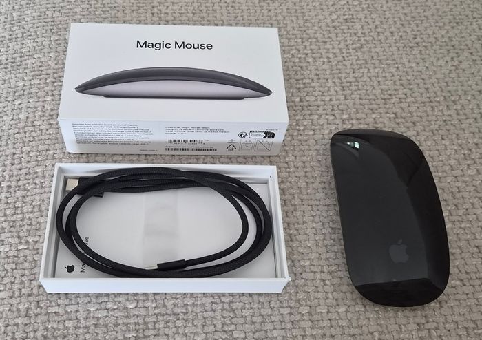 Apple Magic Mouse (Black)