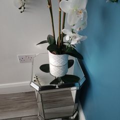 Lamp tables