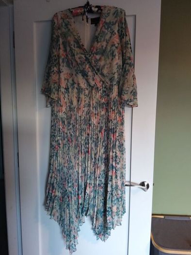 Size 16 phase eight midi dress