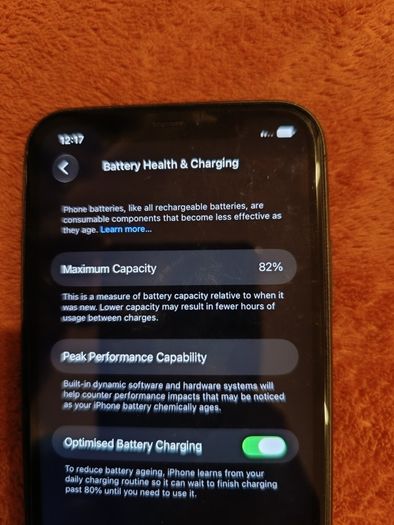 IPhone 11 vodafone 128 gb  leixlip area