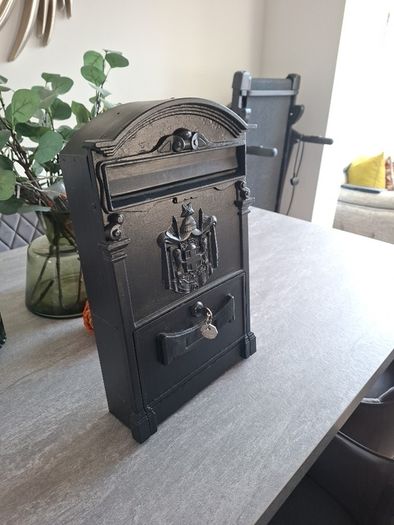Post Box