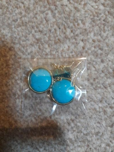 Cabochon earrings
