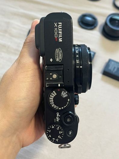 Fujifilm X100F + WCL-X100