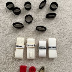 Tennis accessories