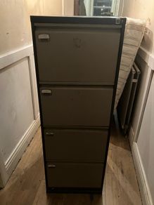 filling cabinet
