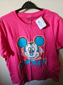 T-shirt BNWT