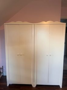 childrens wardrobe