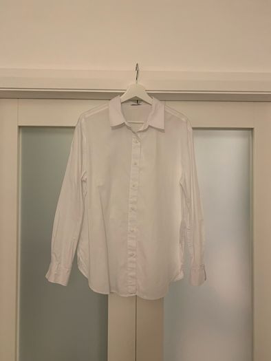Bershka Mens Plain White Shirt