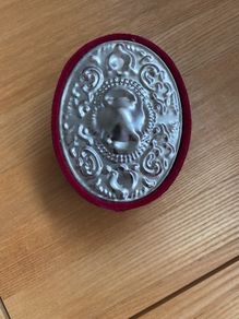 Trinket Box Velvet with Silver On Lid