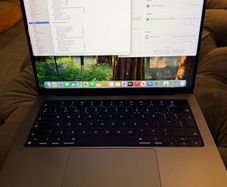 Apple MacBook M1 Pro 14 16Gb RAM 512Gb SSD