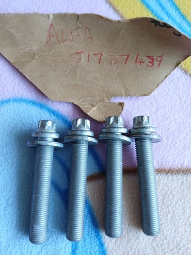 Genuine Alfa Romeo 147,156 Gt Front Suspension Shock Bolts X 4, 51737439