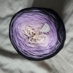 Hobbii Cotton Cake Yarn, gradient 200g NEW black lilac