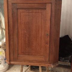 Oak Corner Cupboard
